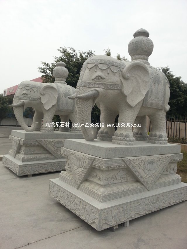 1.58米高石雕大象