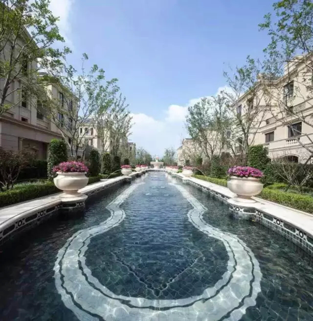 點(diǎn)擊看大圖 傳世建筑史詩 極致石材傳奇